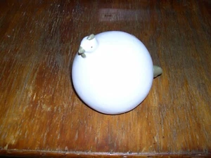Parlane Fat Hen Pottery (Chicken). - Picture 1 of 3