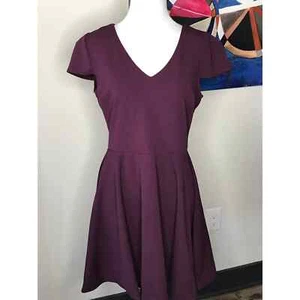 B Darlin Dress Purple Fit Flare Short Sleeve Sz 11 V neck - Picture 1 of 7
