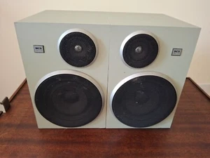 Vintage MCS Bookshelf Stereo Speakers Nice Sound Japan JC Penny - Picture 1 of 2