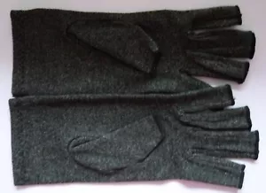 Fingerless Compression Gloves - Picture 1 of 2