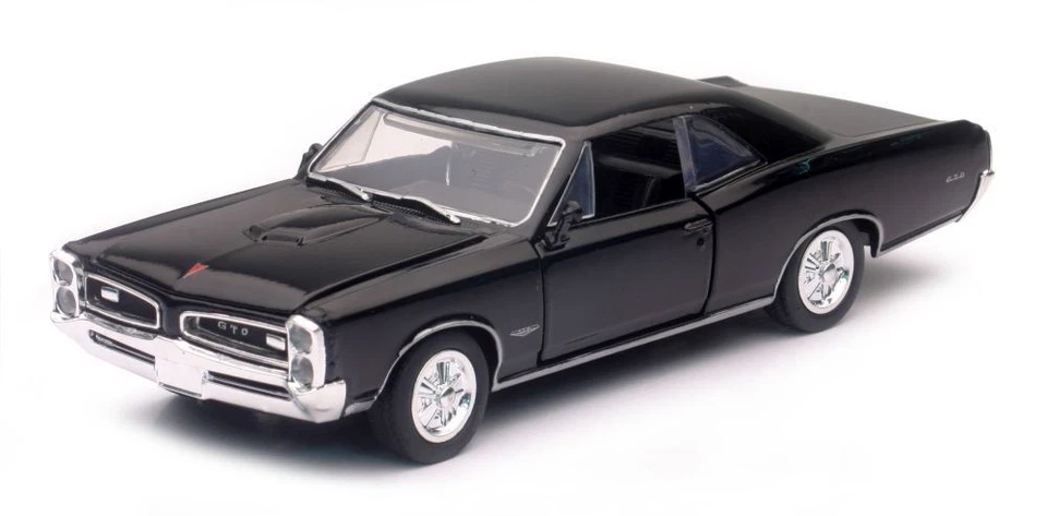 New-Ray Pontiac GTO 1966 Black  1:32 Scale - Image 1 of 1