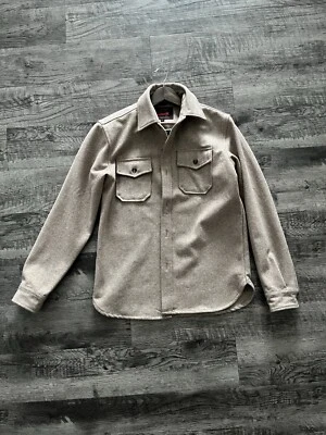 Camisa jaqueta botão sobre CPO Schott masculina tamanho pequeno camelo bronzeado mistura de lã  - Imagem 1 de 4