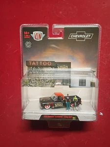 1976 CHEVROLET SCOTTSDALE CHEVY SPORT M2 MACHINES TATTOOS ART DIORAMA!!!!!!!!!!! - Picture 1 of 3