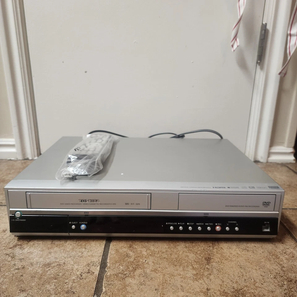 Toshiba D-VR5SU VCR DVD CD Combo Reproductor Grabadora Grabadora HDMI Control Remoto FUNCIONA Foto 1 de 4