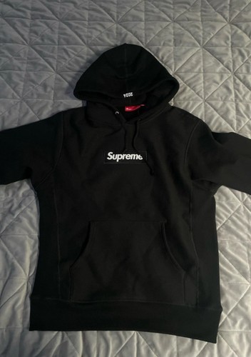 Supreme 2024 scatola logo piccolo nero condizioni nuove