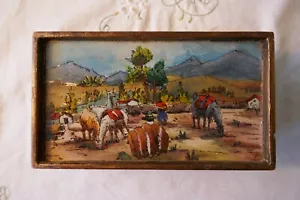 A South American Hand Painted Trinket Box - 4 paintings behind glass, Signed. - Picture 1 of 11
