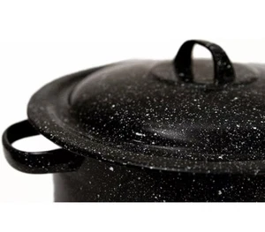 Granite Ware 0613-4 3 Quart Covered Casserole - New with Defect - Picture 1 of 3