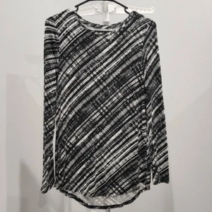 Apt 9 Essential Tee Lucille Langarm vielseitig super weich Stretch Gr. XS - Bild 1 von 9