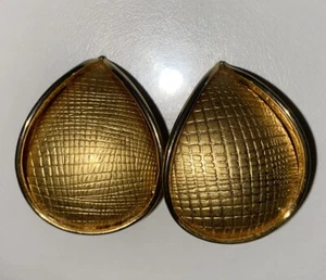 Vintage Retro Träne Ohrclips goldfarben strukturiert kräftig Statement edel - Bild 1 von 5