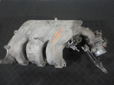 Dodge Grand Caravan 2000 3,3 L A/T colector de admisión superior 4694356A Foto 1 de 4
