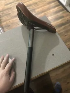 Redline Leather Saddle And Post - Picture 1 of 2