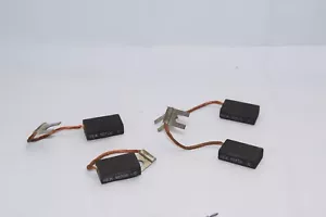 (NUOVO - Lotto di 4) REK 10706-S Spazzola in carbonio 25/32" x 25/64" - Foto 1 di 5