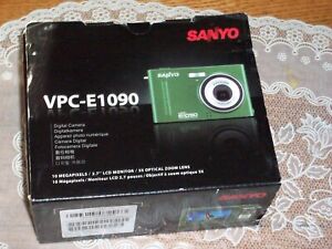 SANYO VPC E 1090  Digital In the box no SD CARD