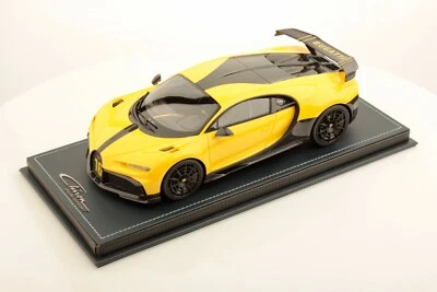 1/18 Bugatti Chiron Pur Sport Jaune Molsheim Yellow Model MR Collection BUG013D - Image 1 of 4