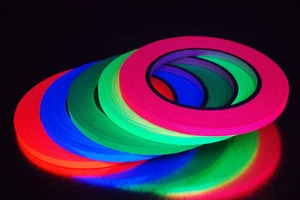 5 Pack 1/4 Inch UV Blacklight Reactive Fluorescent Gaffer Tape 5 Rolls x 25 yds - Picture 1 of 11