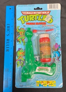 1988 Mirage Studios *Teenage Mutant Ninja Turtles* 'Bubble Blaster'  (NM) - Picture 1 of 4