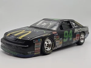 #94 Bill Elliott Batman Forever Ford Thunderbird 1/24 or 1/25 Old Built Model - Picture 1 of 16