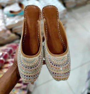 Women Punjabi back open mules with embroidery & intricate motifs Pastel Sequins - Picture 1 of 8