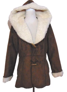 Kenneth Cole Mujer Marrón Imitación Gamuza Capucha Abrigo Chaqueta Palanca Piel Sintética ~ M - Imagen 1 de 11