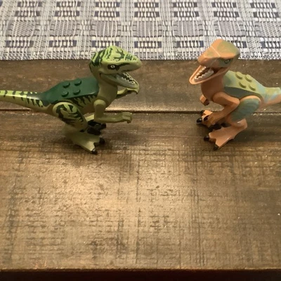 Lego Jurassic World Raptor Minifigure Lot - Image 1 of 4