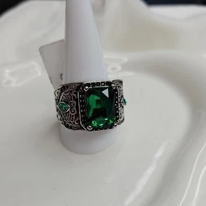 Anillo de moda unisex de diamantes de imitación verde esmeralda con banda ancha plateada 13 para hombre - Imagen 1 de 8