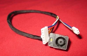 DC POWER JACK con CAVO HP PAVILION DV6-2020CA DV6-2020EC PRESA CONNETTORE CARICA - Foto 1 di 1