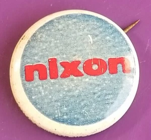 1968/72 Richard Nixon 7/8" Presidential Pinback Button - Picture 1 of 2