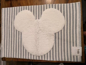POTTERY BARN KIDS Disney Home x Sanderson Mickey Mouse Bath Mat-NWT - Picture 1 of 4