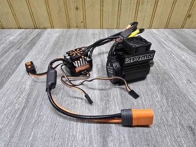 NUEVO Arrma 3s Firma 100a Brushless Smart 2-3S ESC y 3900kv Motor y Ventilador V3 Foto 1 de 4
