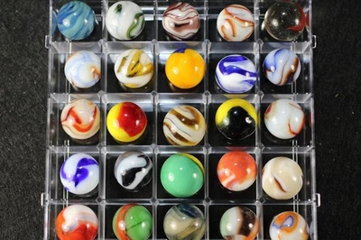 Caja de canicas vintage mixtas para fabricantes Foto 1 de 4