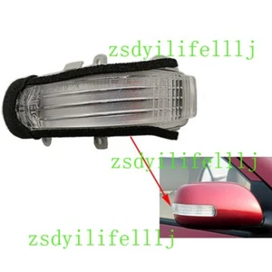 1x For Toyota RAV4 2009-2012 Car Front Right Side Rearview Mirror Signal Light - Picture 1 of 1