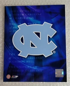 Foto - Logotipo de tacones de alquitrán de Carolina del Norte 8""x10"" con licencia oficial de la NCAA (2008) - Imagen 1 de 6