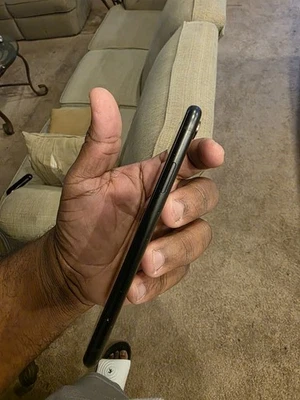 Iphone Xr In Good Condition Not Unlock  Battery 88% - Image 1 of 4