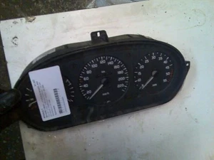 COMPTEUR DE VITESSE Renault Megane (BA) 7700839646 - Imagen 1 de 2