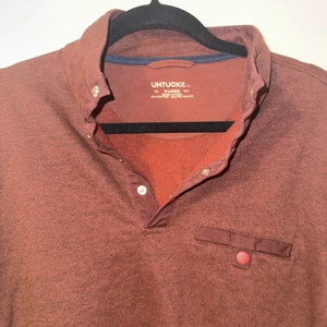 Pullover Untuckit Button XL  - Imagen 1 de 4