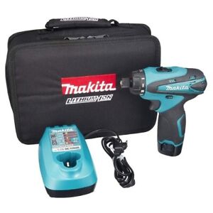 Makita DF030DWSP Rechargeable Driver Drill 10.8V with one battery, charger Japan