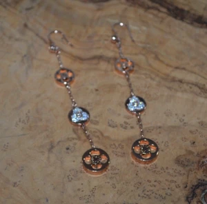 HENRI BENDEL PAVE PETAL LINEAR EARRING ROSE GOLD - Picture 1 of 4
