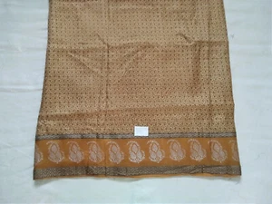 Silk offcut from genuine vintage Indian sari, sold by the yard - Picture 1 of 2