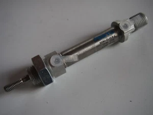 Vérin FESTO Ø 20 course 25 : DSNU 12 25 P A - Picture 1 of 2