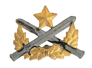 GENUINE Vietnam War ARVN South Vietnamese Army Ranger metal badge - Locally made - Picture 1 of 2