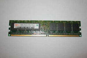 Hynix 512MB PC2-4200U DDR2-533MHz CL4 240-Pin HYMP564U64P8-C4 - Photo 1/1