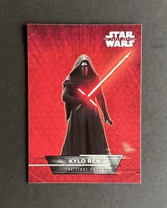 Tarjeta adhesiva de novato 2015 Topps Star Wars The Force Awakens Kylo Ren #18 - Imagen 1 de 2