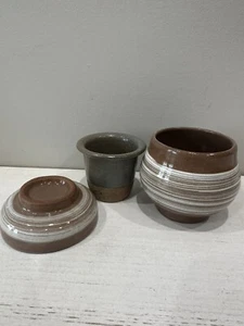 Handgefertigte signierte Vintage Teetasse mit Keramiksieb und Deckel Teesieb - Bild 1 von 9