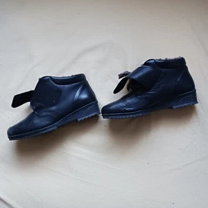 Damen Stiefeletten gefüttert Klettverschluss Größe 39 Seniorenschuhe - Bild 1 von 11