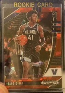 SADDIQ BEY '20-21 PANINI PRIZM DRAFT PICKS RED ICE ROOKIE CARD-AFFERRA LA SUA CARD ORA - Foto 1 di 12
