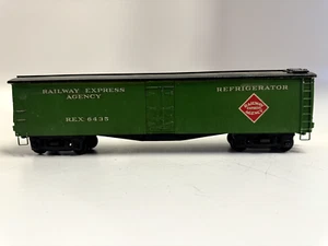 SCRATCH BUILT WOODSIDE REA RAILWAY EXPRESS AGENCY REEFER WOOD BODY O SCALE 2R - Picture 1 of 6