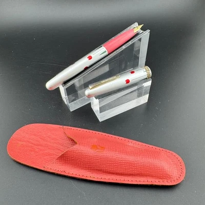 Pluma Estilográfica de Bolsillo Serie Floral Platino Tulipanes Oro 14K Plumín Extrafino Foto 1 de 4