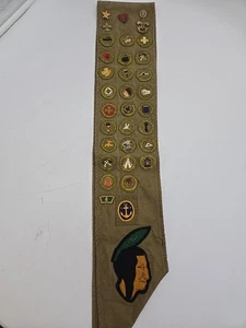 Vintage Boy Scout Patches And Badges 29 Patches + 5 Medal Pins - Picture 1 of 7