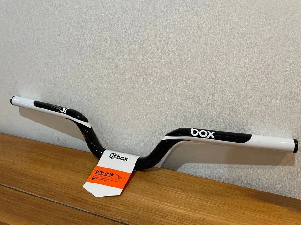 BMX Racing Racer Box One Manillar Carbon 3 Foto 1 de 4