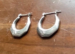 Vintage Sterling Silver. 1" Long 1/2 Circle Pierced Earrings. Etched Designs - Picture 1 of 3